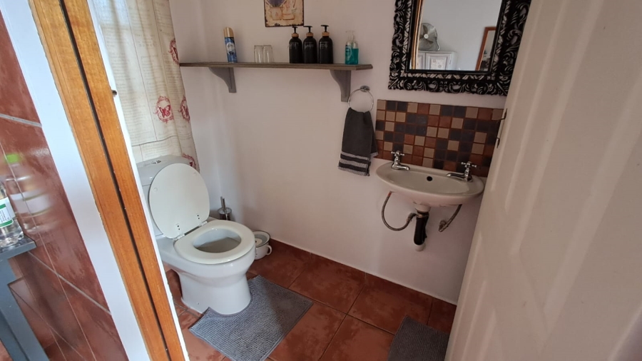 6 Bedroom Property for Sale in Parys Free State